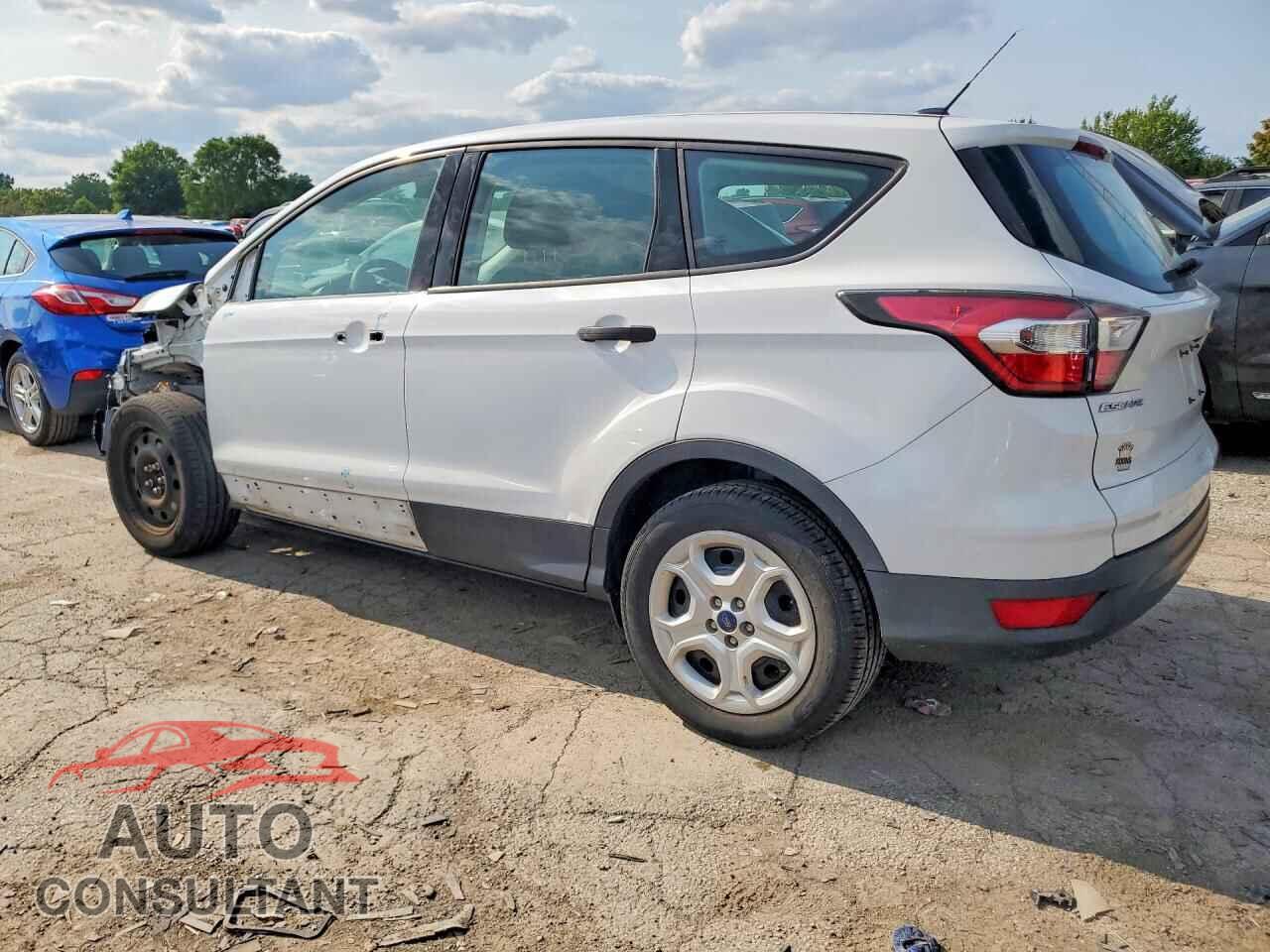 FORD ESCAPE 2017 - 1FMCU0F78HUB57202