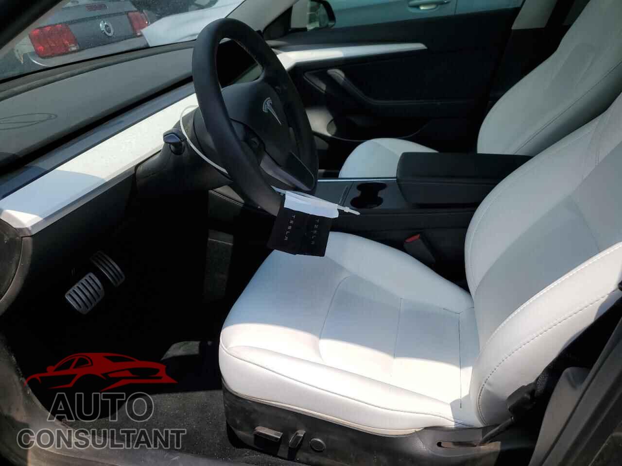 TESLA MODEL 3 2023 - 5YJ3E1EC2PF652377