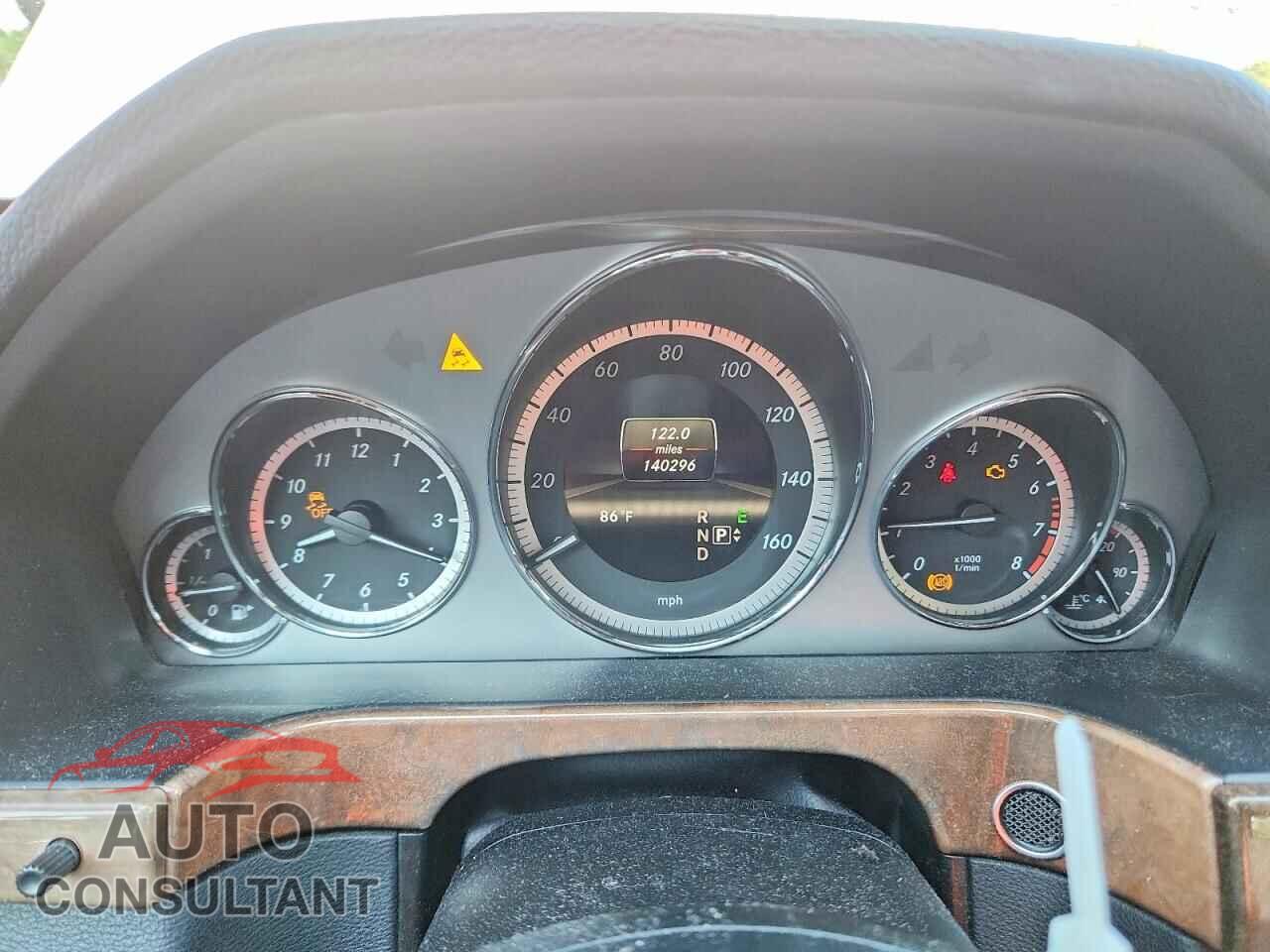 MERCEDES-BENZ E-CLASS 2013 - WDDHF5KB1DA772641