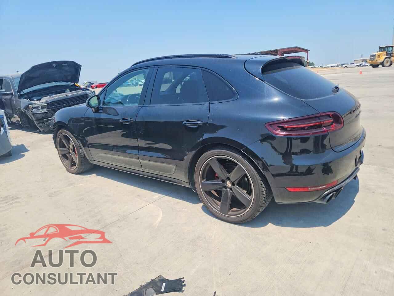 PORSCHE MACAN 2017 - WP1AG2A56HLB56249