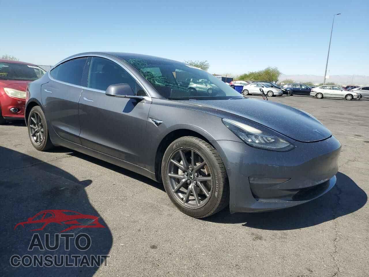 TESLA MODEL 3 2018 - 5YJ3E1EA9JF052042