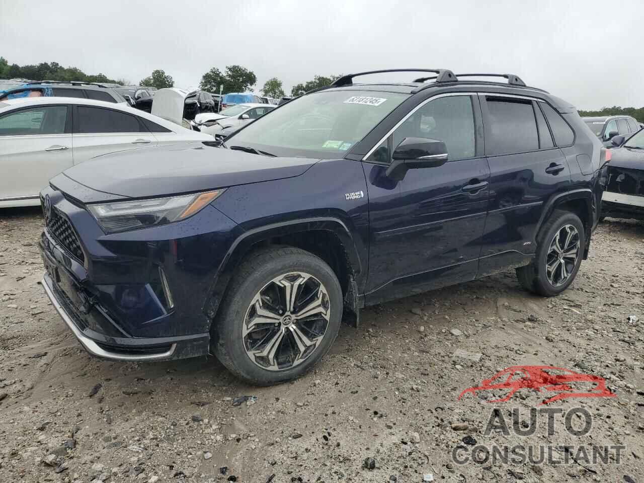 TOYOTA RAV4 2022 - JTMEB3FVXND089855