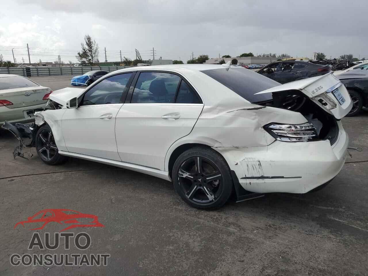 MERCEDES-BENZ E-CLASS 2014 - WDDHF5KB2EA849826
