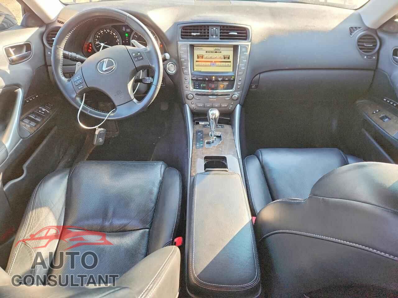 LEXUS IS 2010 - JTHCF5C29A5040084