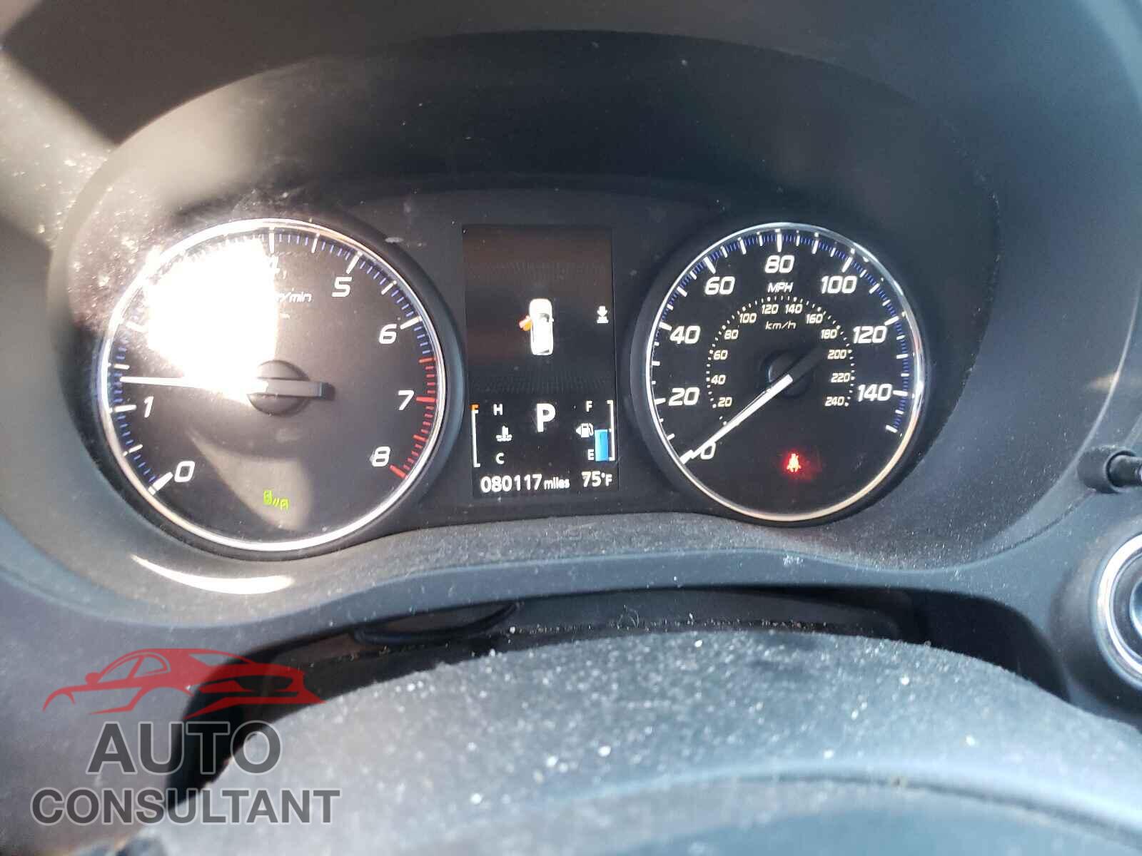 MITSUBISHI OUTLANDER 2017 - JA4AD3A31HZ051639