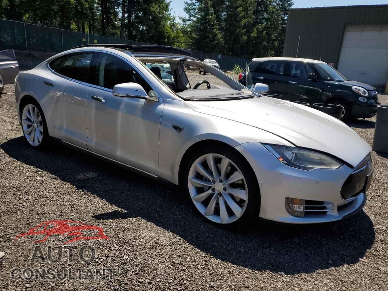 TESLA MODEL S 2014 - 5YJSA1H24EFP62578