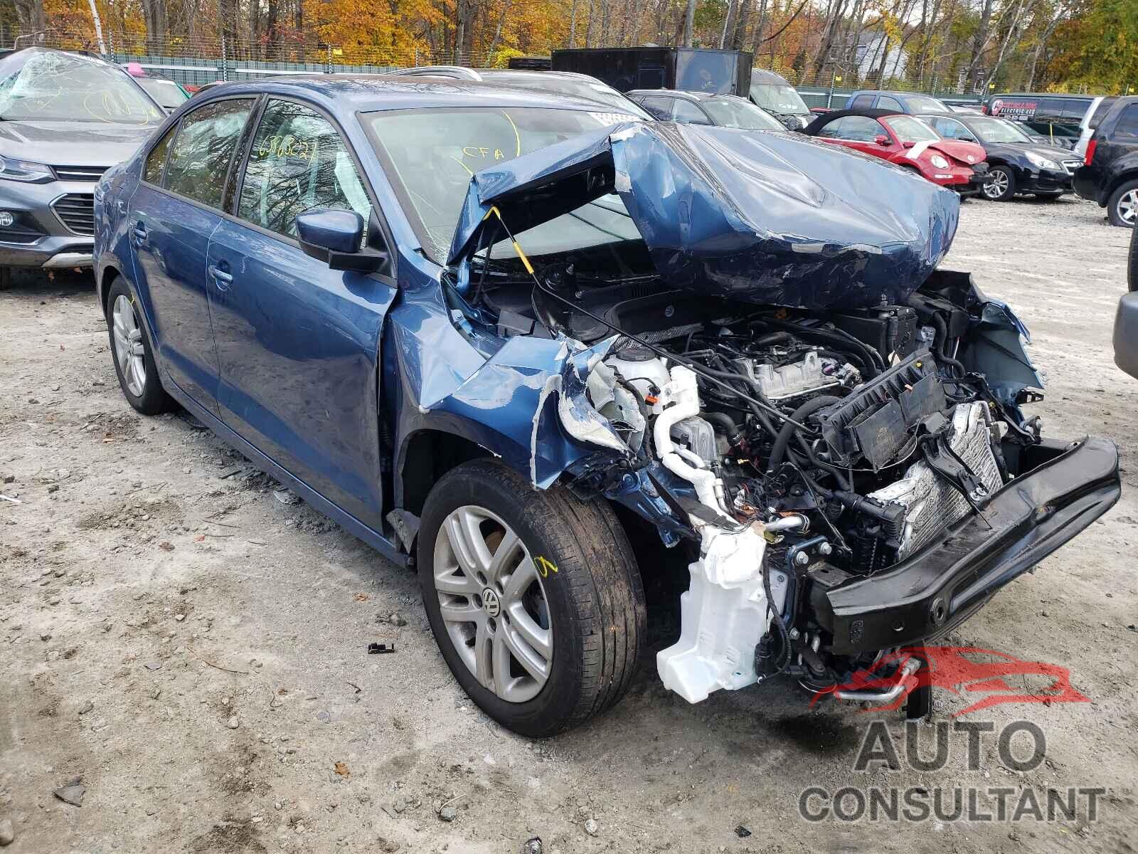 VOLKSWAGEN JETTA 2018 - 3VW2B7AJXJM209762