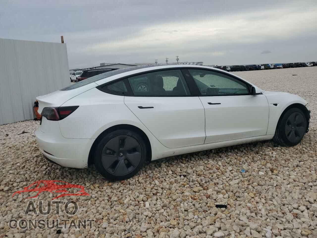 TESLA MODEL 3 2023 - 5YJ3E1EA5PF427708