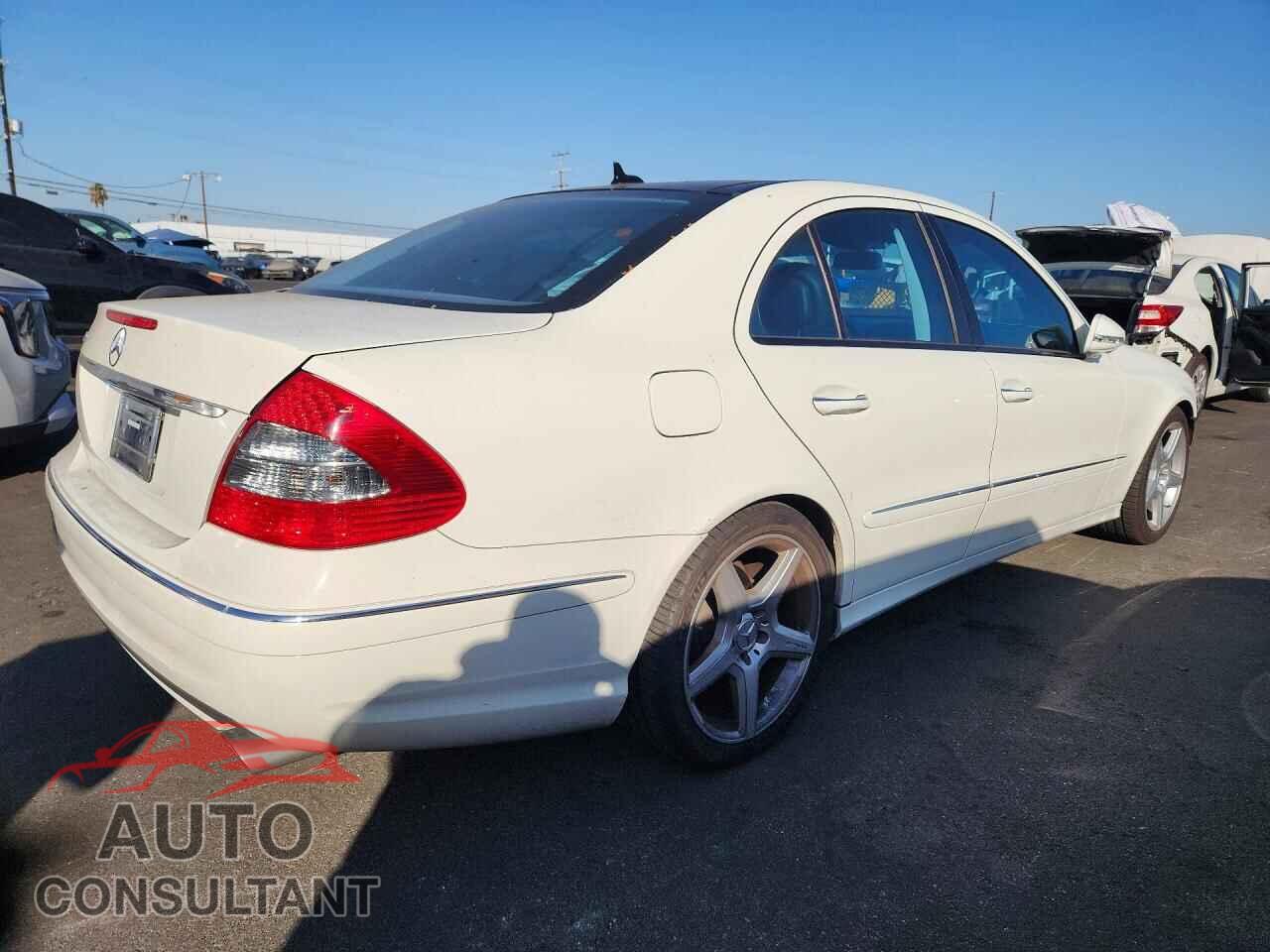 MERCEDES-BENZ E-CLASS 2009 - WDBUF56X79B428584
