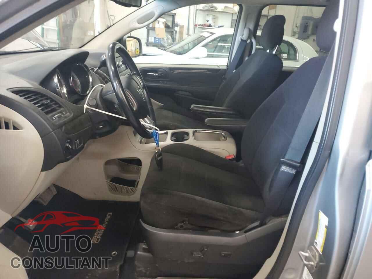 DODGE CARAVAN 2013 - 2C4RDGCG9DR702701