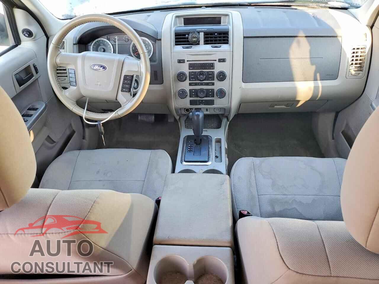 FORD ESCAPE 2010 - 1FMCU0D77AKD09491