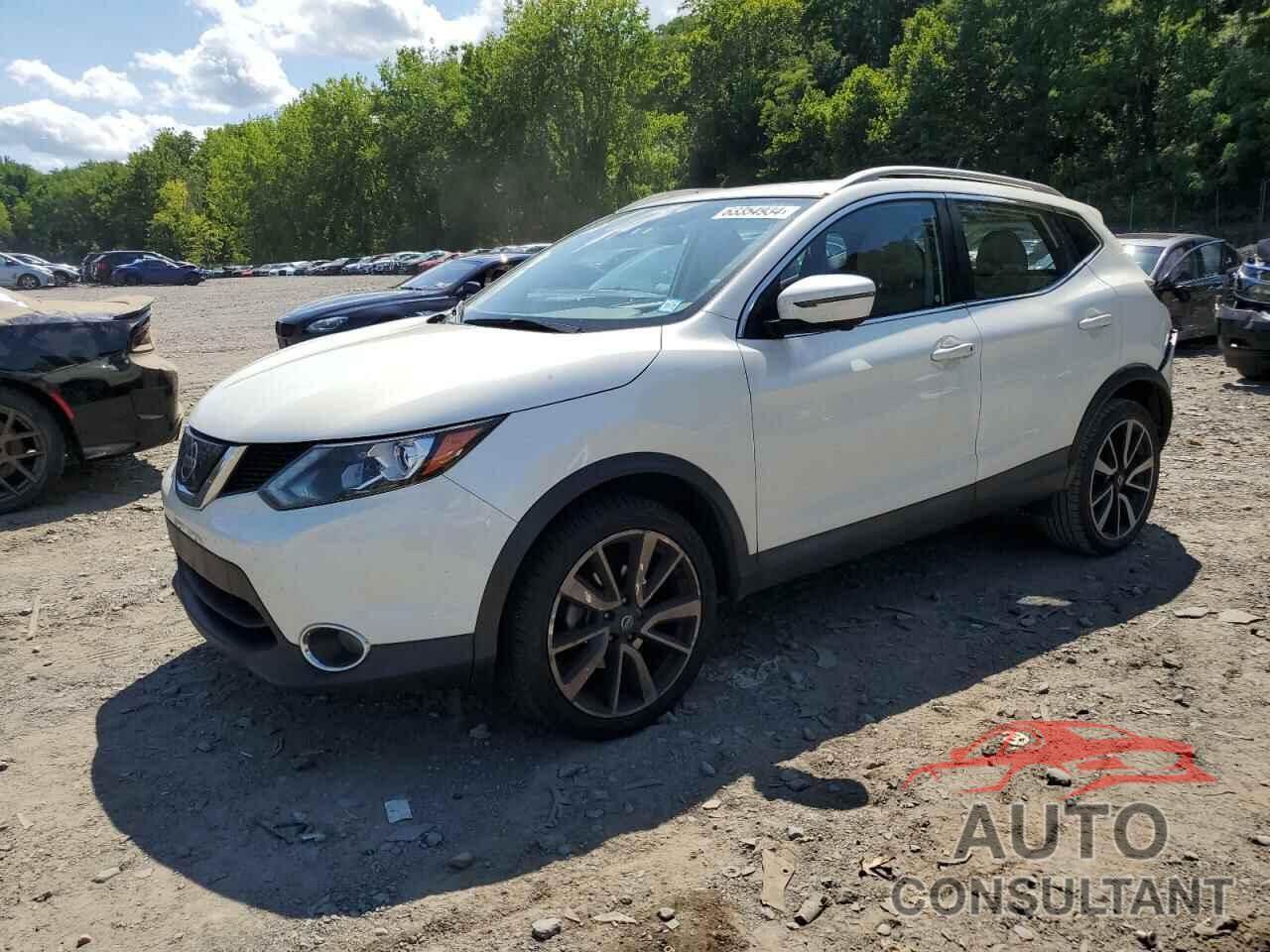 NISSAN ROGUE 2018 - JN1BJ1CR1JW266392