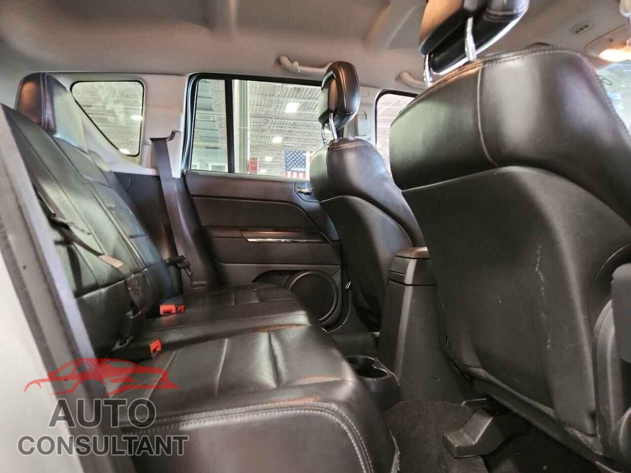 JEEP COMPASS 2011 - 1J4NF5FB2BD263803