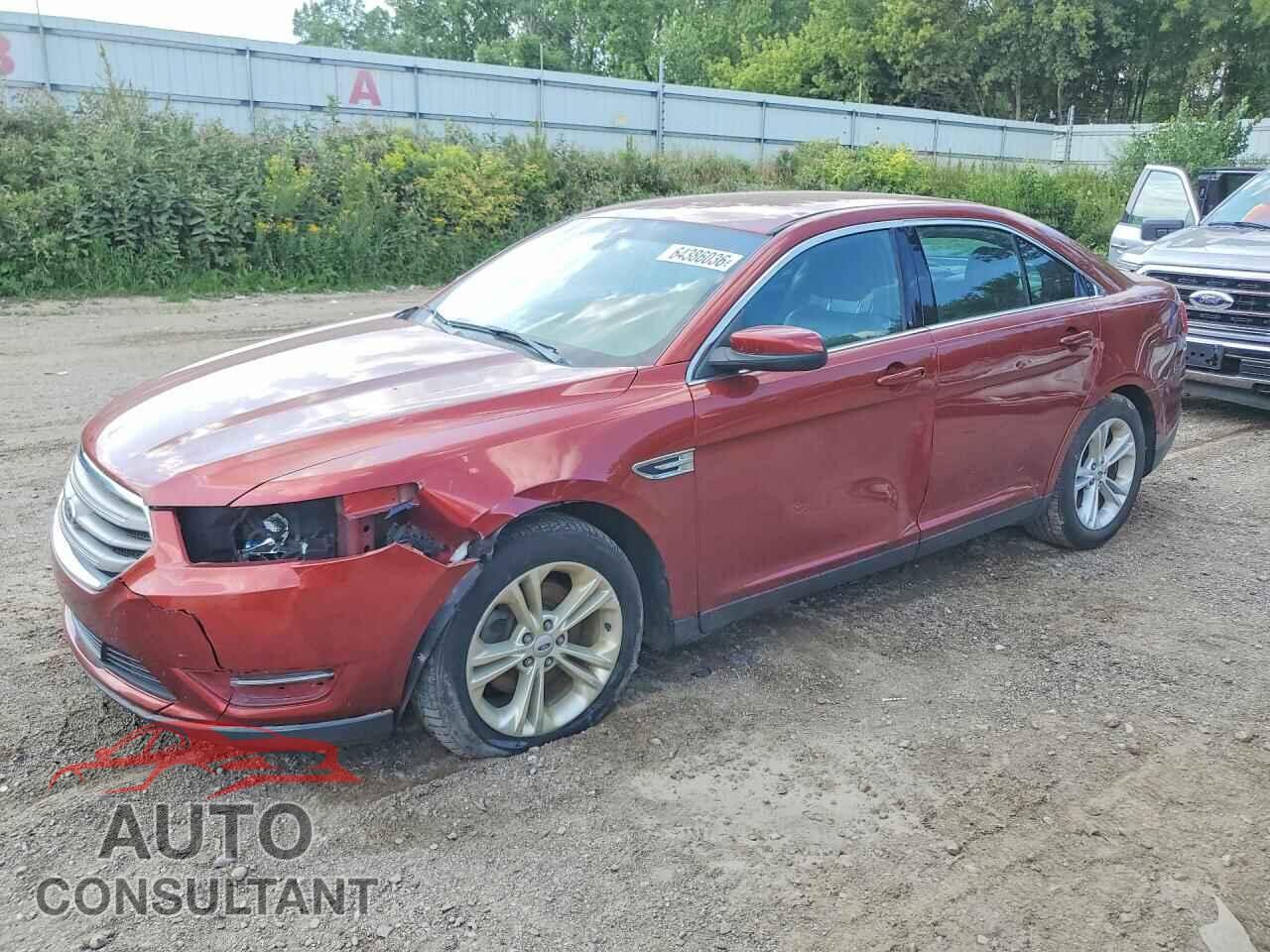 FORD TAURUS 2014 - 1FAHP2E82EG157610