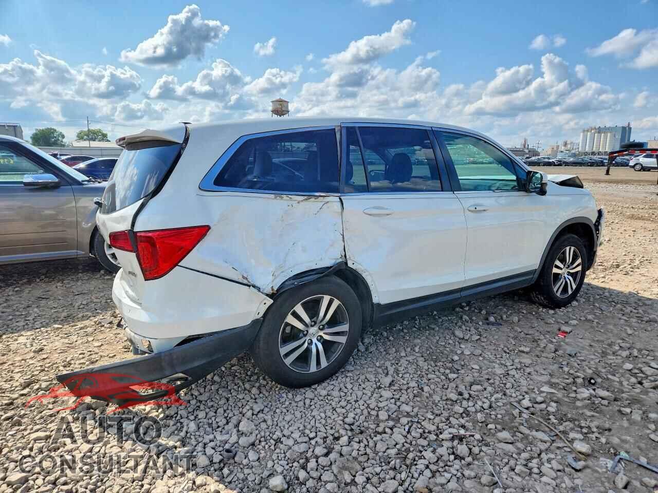 HONDA PILOT 2016 - 5FNYF6H32GB031006