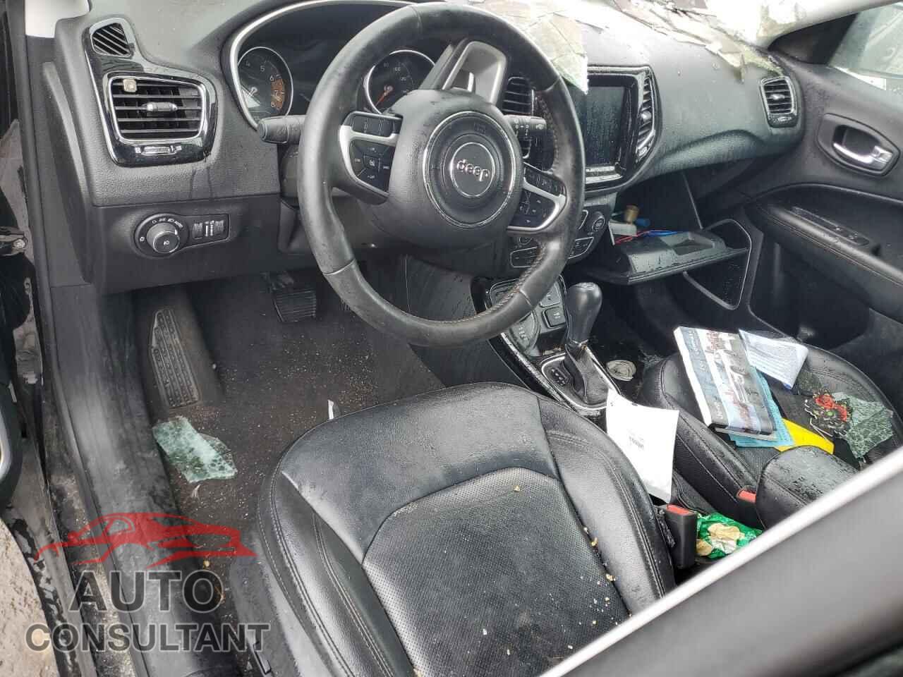 JEEP COMPASS 2020 - 3C4NJDCB2LT211943