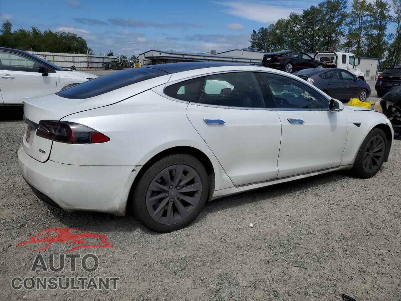 TESLA MODEL S 2018 - 5YJSA1E28JF297091