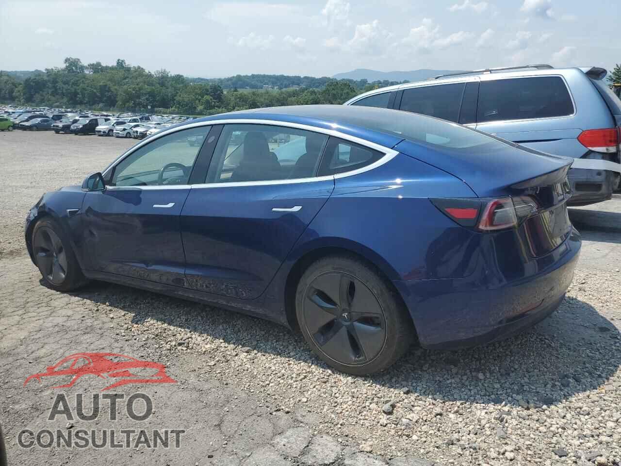 TESLA MODEL 3 2018 - 5YJ3E1EB3JF054149