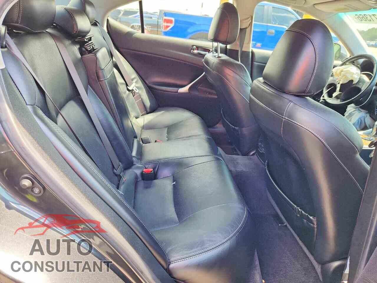 LEXUS IS 2009 - JTHBK262895091749