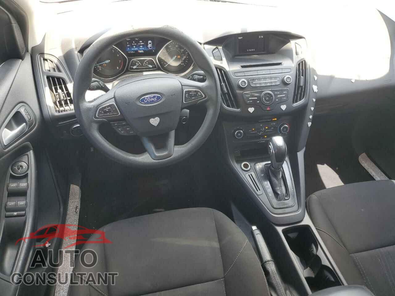 FORD FOCUS 2015 - 1FADP3F27FL201883