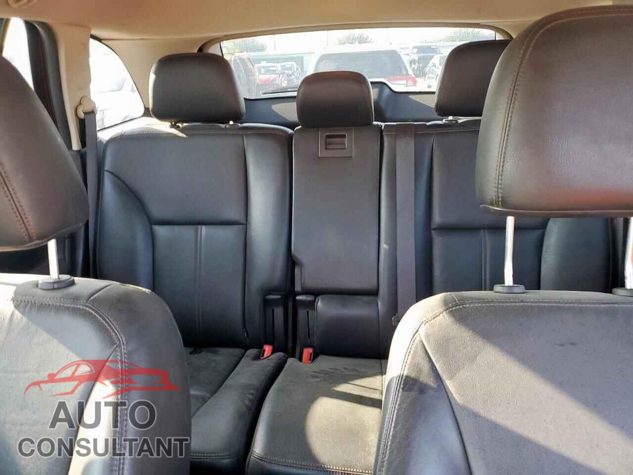 FORD EDGE 2011 - 2FMDK3JC9BBA64251
