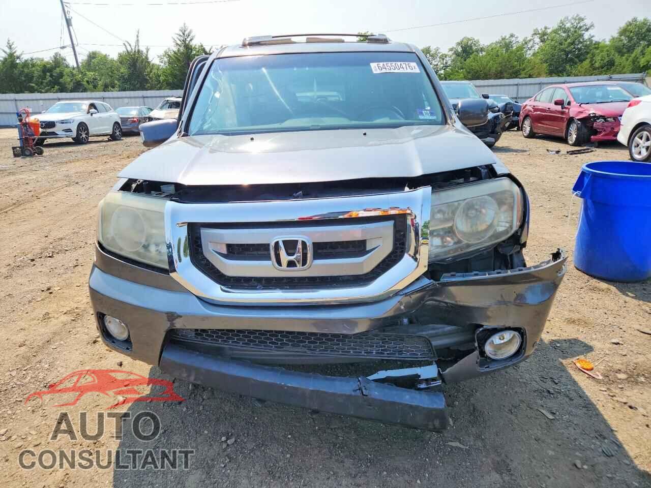 HONDA PILOT 2011 - 5FNYF4H98BB094855