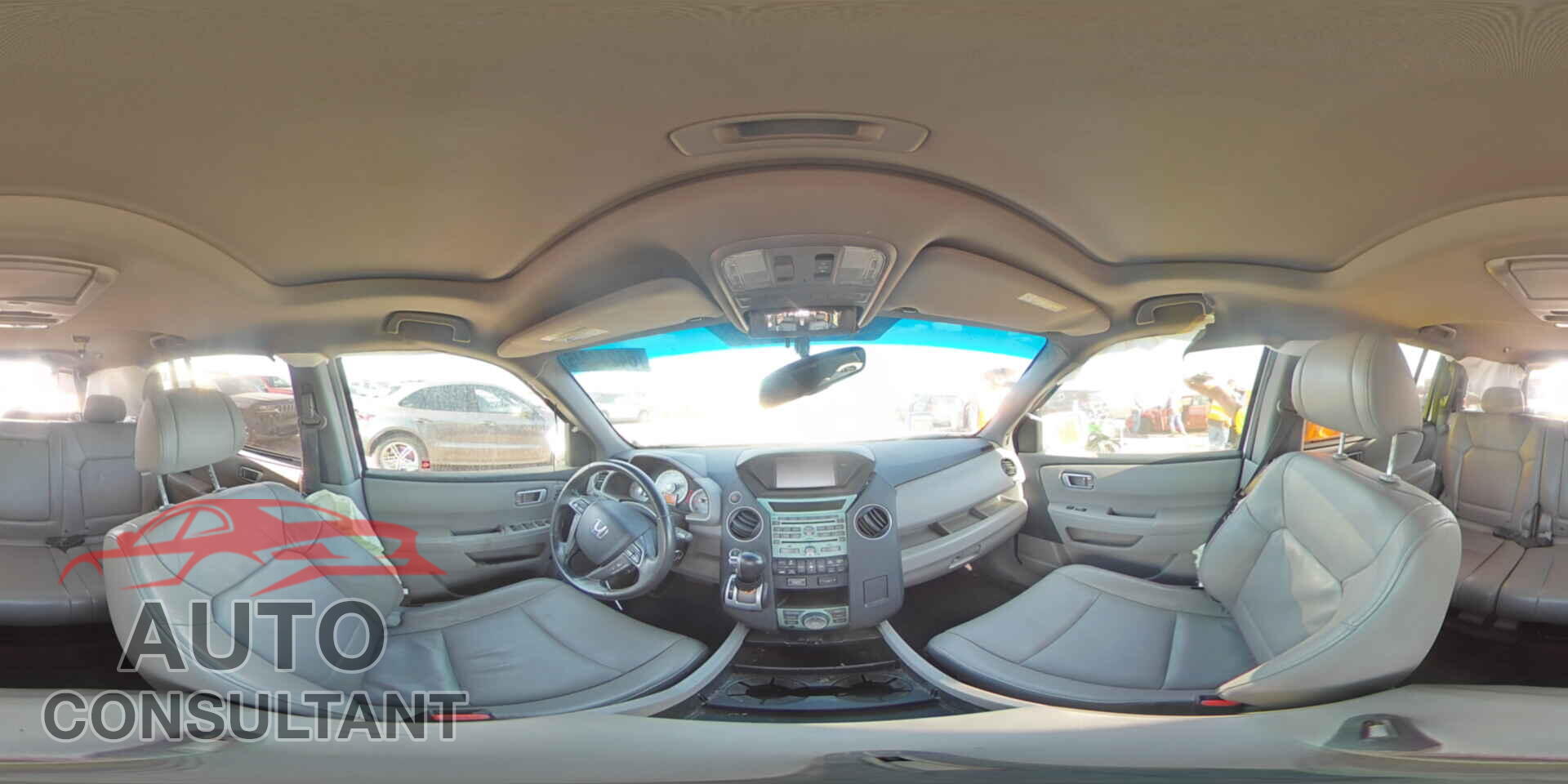 HONDA PILOT 2011 - 5FNYF4H93BB018346