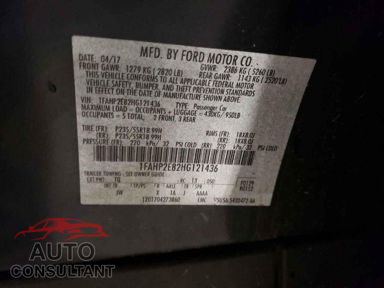 FORD TAURUS 2017 - 1FAHP2E82HG121436