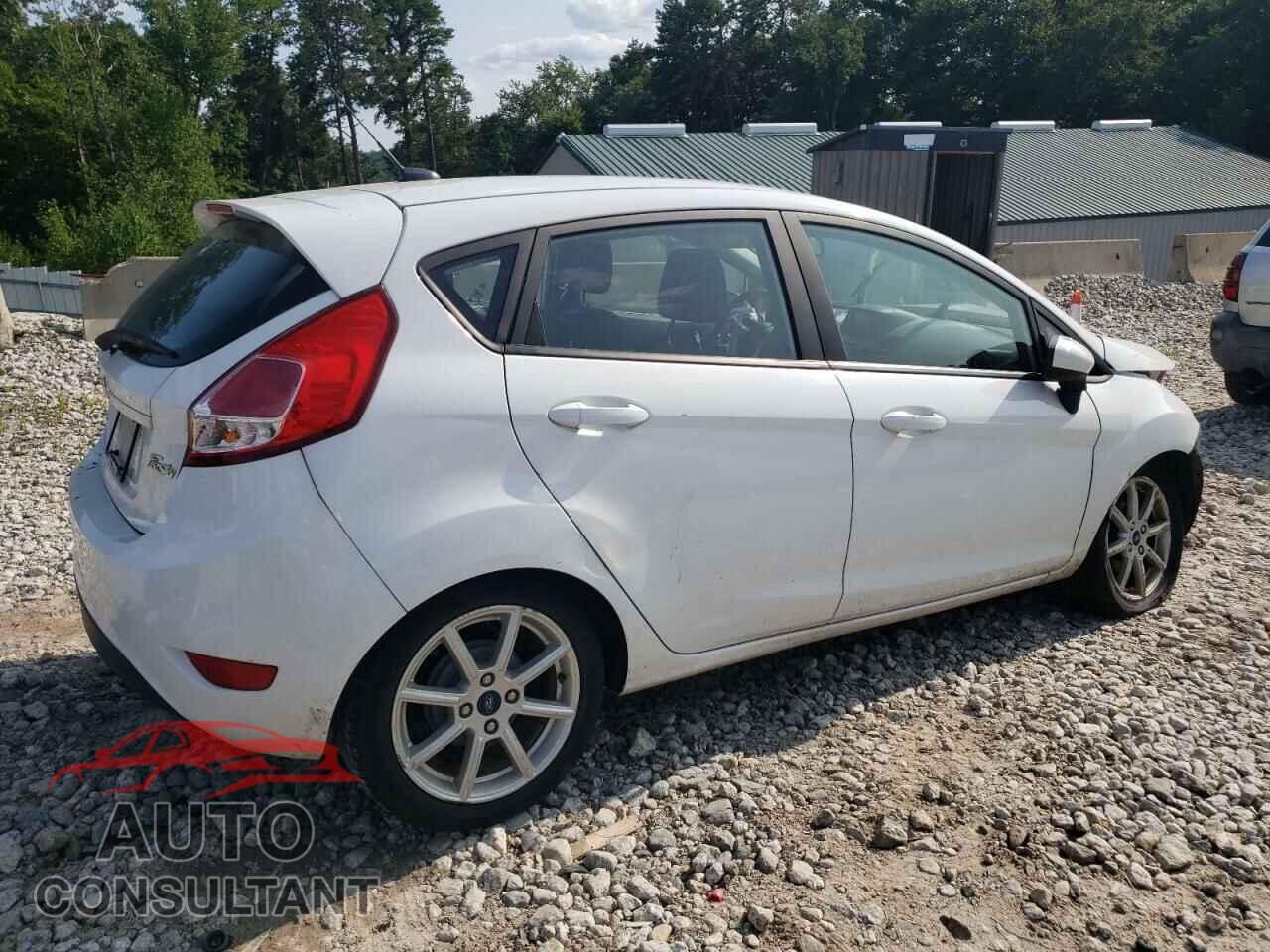 FORD FIESTA 2019 - 3FADP4EJ0KM136625
