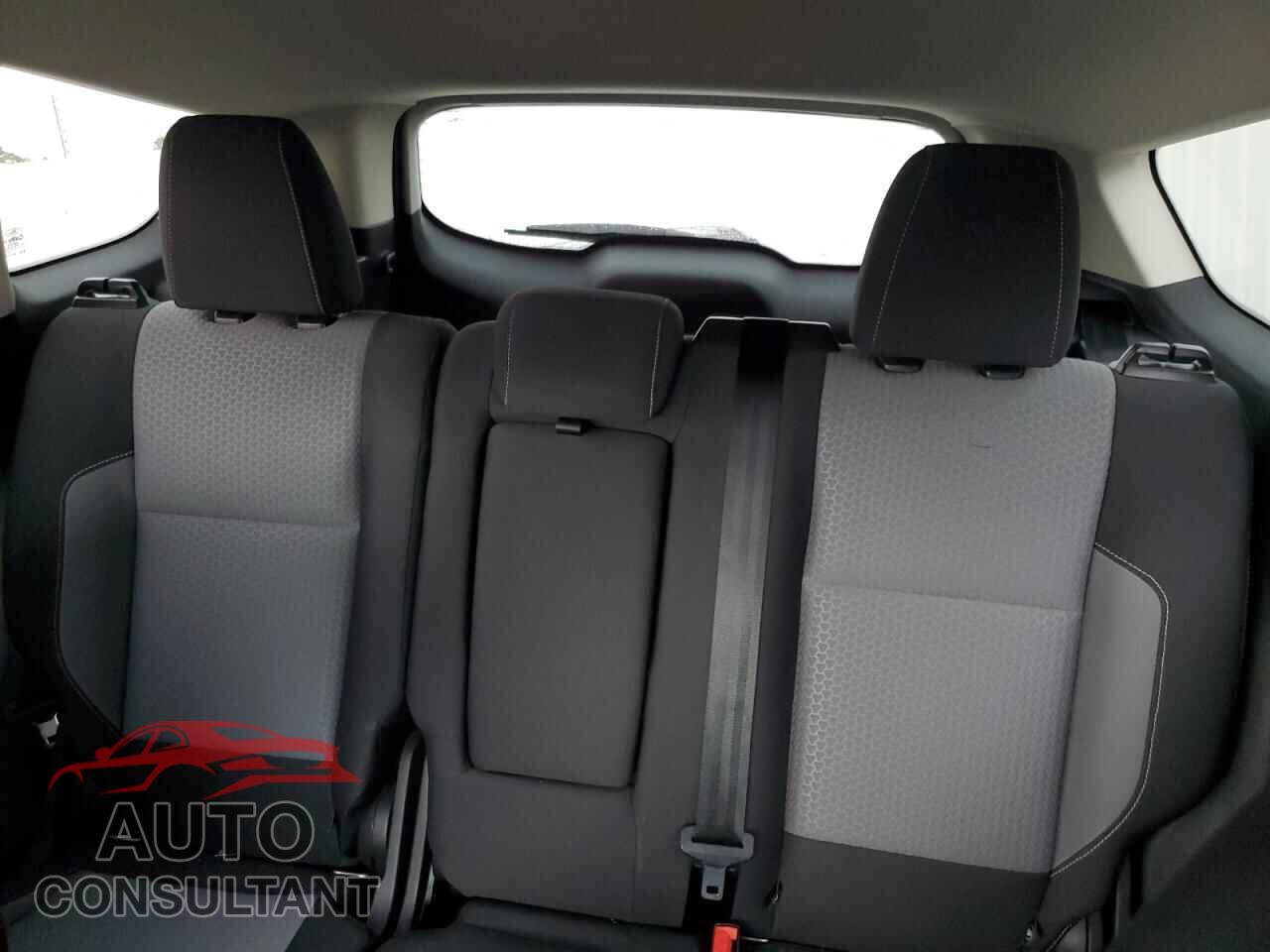 FORD ESCAPE 2017 - 1FMCU0GD7HUB96237