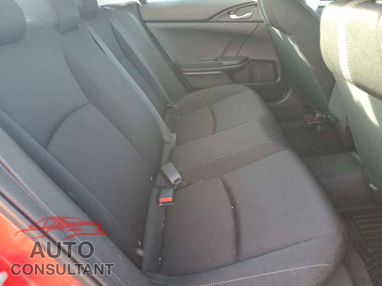 HONDA CIVIC 2017 - 2HGFC2F59HH557014
