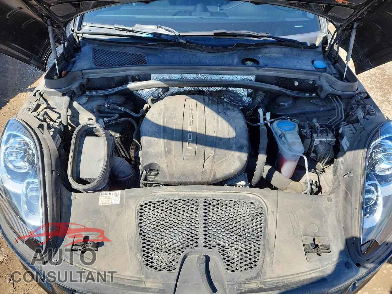 PORSCHE MACAN 2018 - WP1AA2A56JLB09066