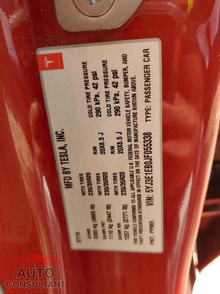 TESLA MODEL 3 2018 - 5YJ3E1EB0JF055338