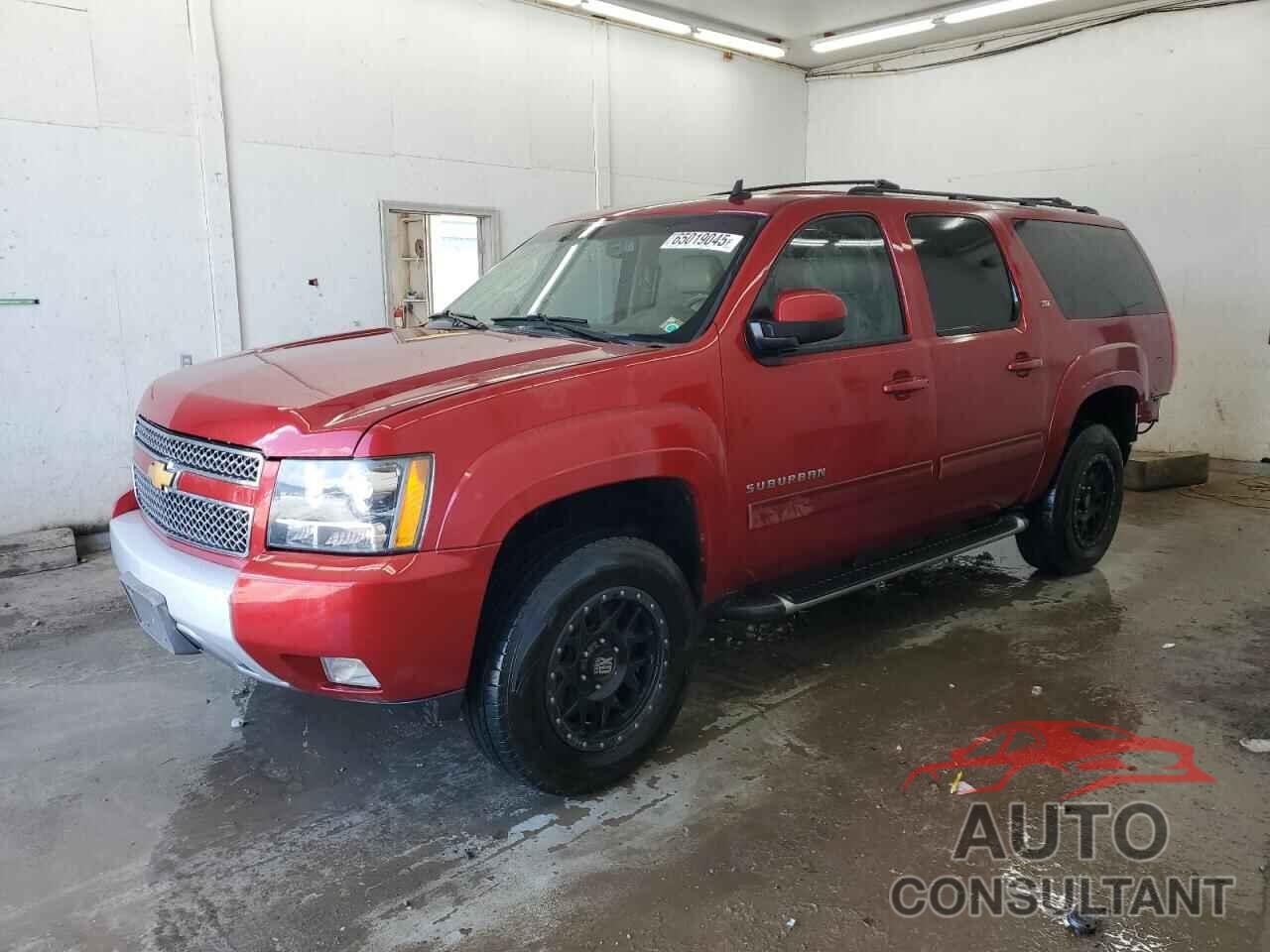 CHEVROLET SUBURBAN 2012 - 1GNSKJE71CR301396