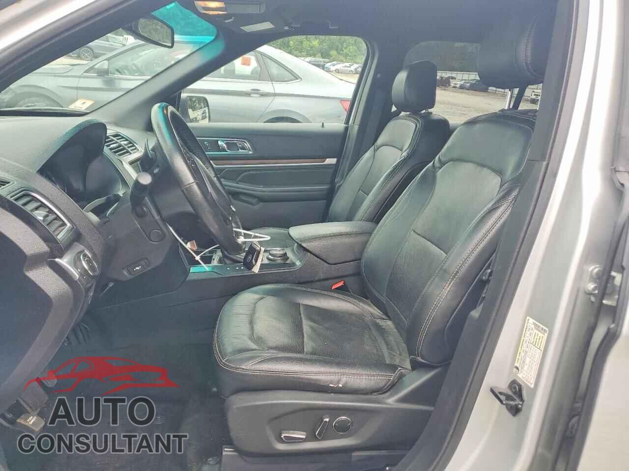 FORD EXPLORER 2017 - 1FM5K8F88HGA25402