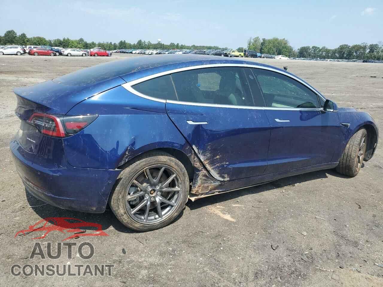 TESLA MODEL 3 2018 - 5YJ3E1EB5JF075178