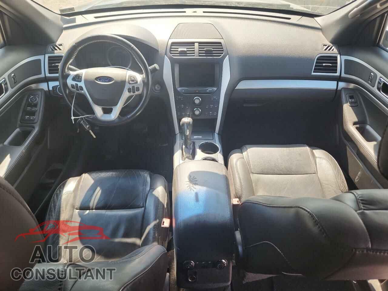 FORD EXPLORER 2013 - 1FM5K8D89DGA10632