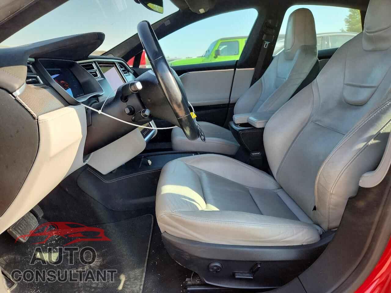 TESLA MODEL S 2016 - 5YJSA1E26GF133234