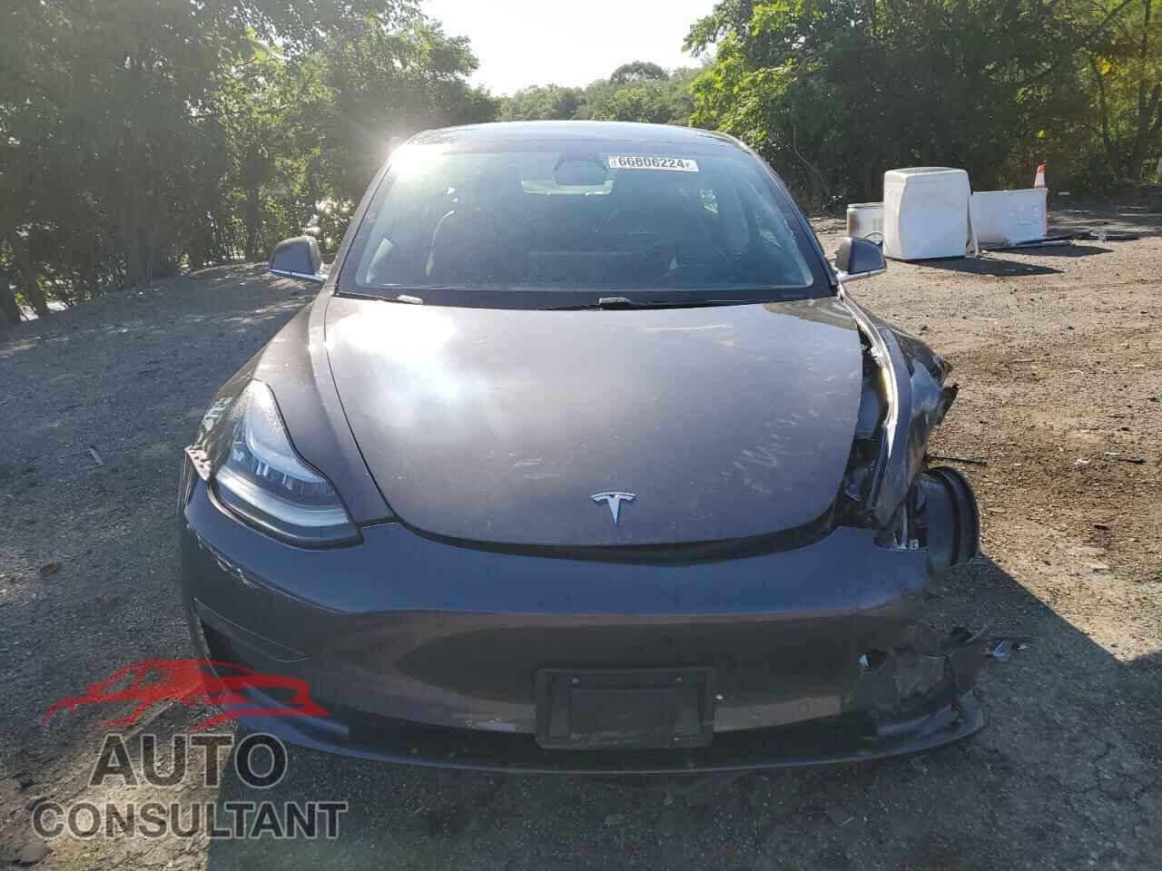 TESLA MODEL 3 2020 - 5YJ3E1EA8LF739242