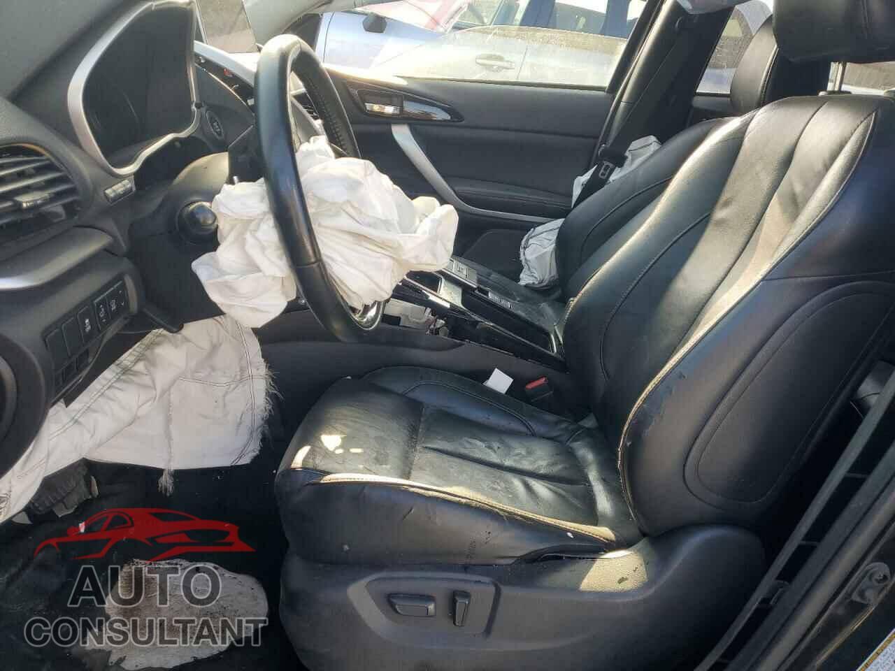 MITSUBISHI ECLIPSE 2019 - JA4AT5AA6KZ020844