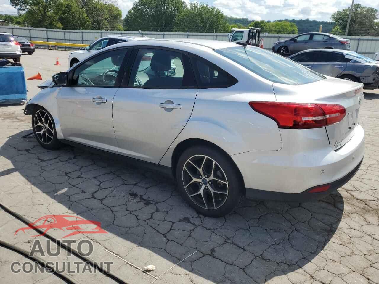 FORD FOCUS 2017 - 1FADP3H2XHL317272