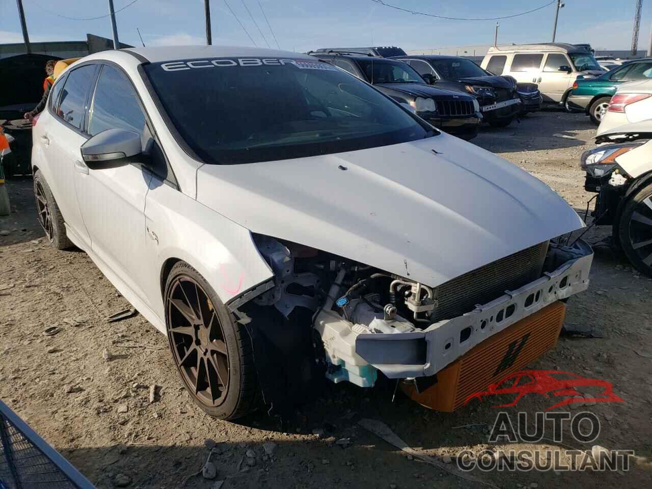 FORD FOCUS 2018 - 1FADP3L94JL289477