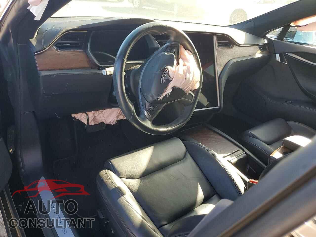 TESLA MODEL S 2021 - 5YJSA1E28MF427228