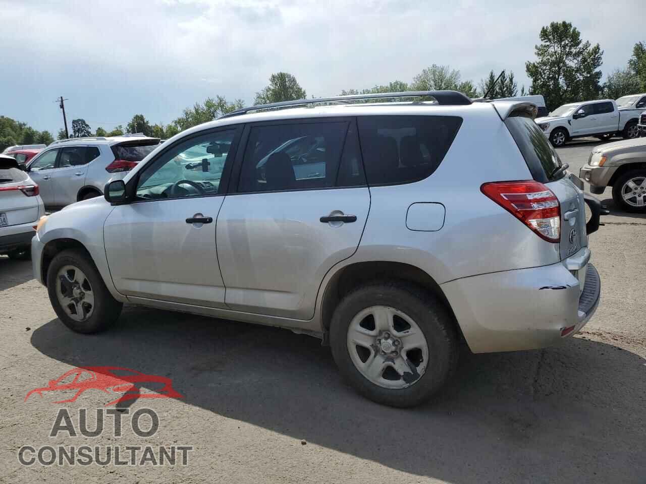 TOYOTA RAV4 2012 - 2T3BF4DV8CW236903