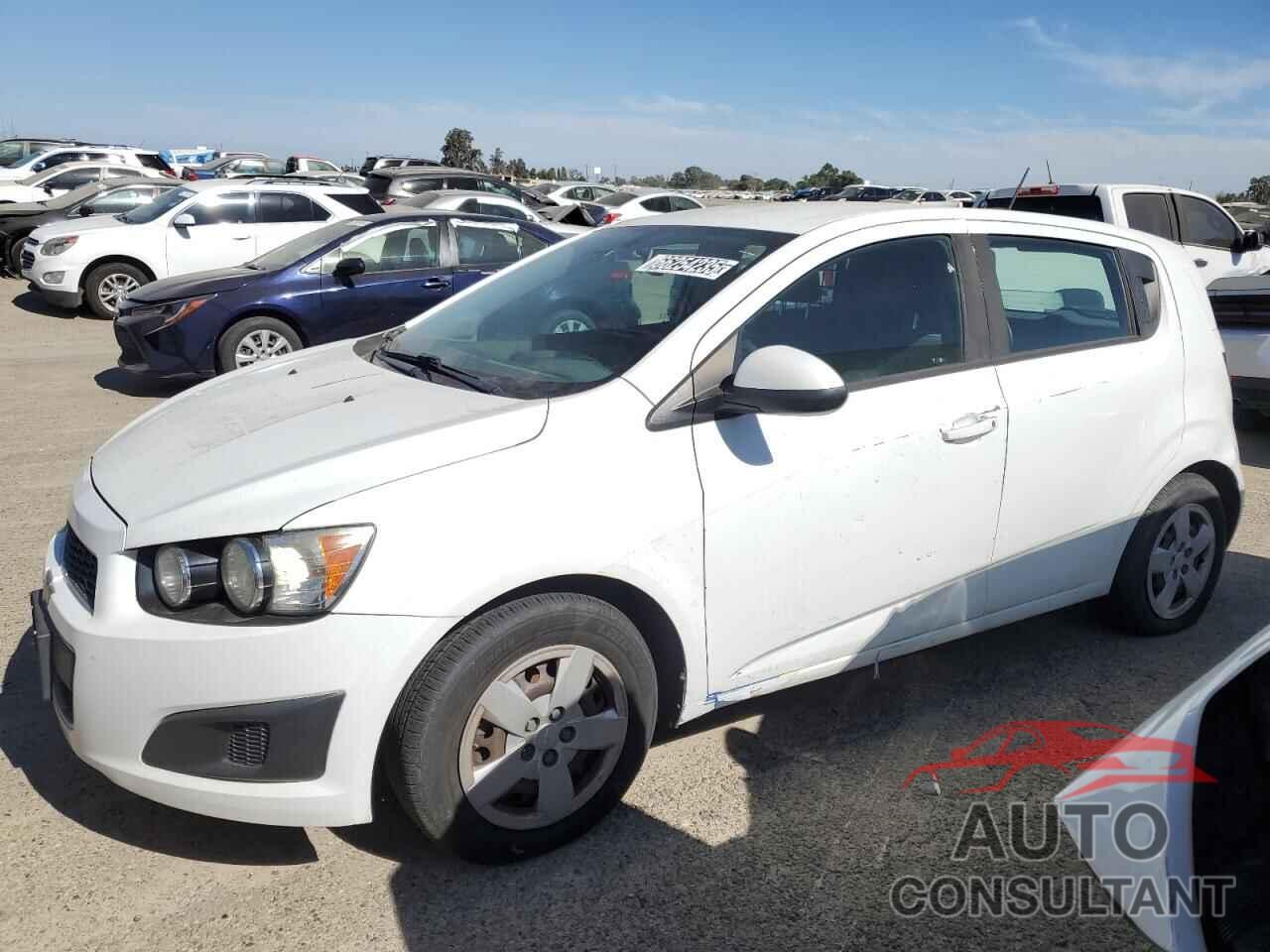 CHEVROLET SONIC 2016 - 1G1JA6SH5G4174522