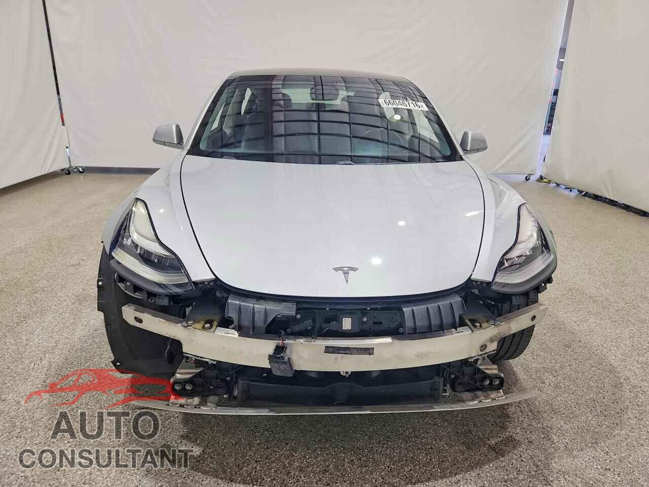 TESLA MODEL 3 2018 - 5YJ3E1EA7JF061290