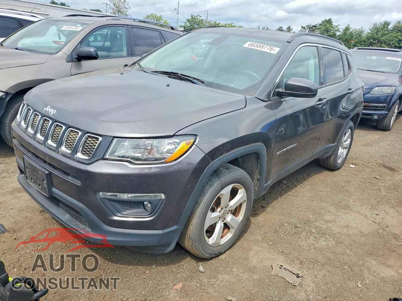 JEEP COMPASS 2018 - 3C4NJDBB2JT399149