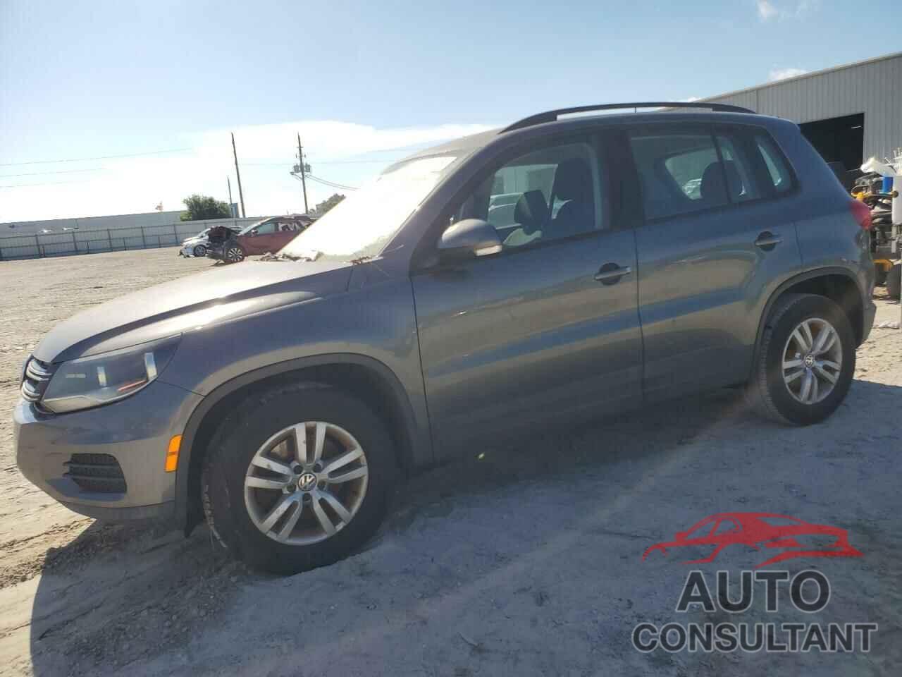 VOLKSWAGEN TIGUAN 2015 - WVGAV7AX7FW612188