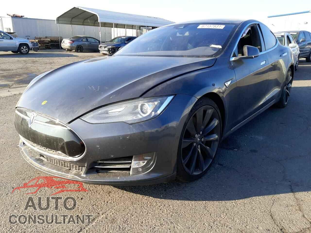 TESLA MODEL S 2016 - 5YJSA1E27GF122744