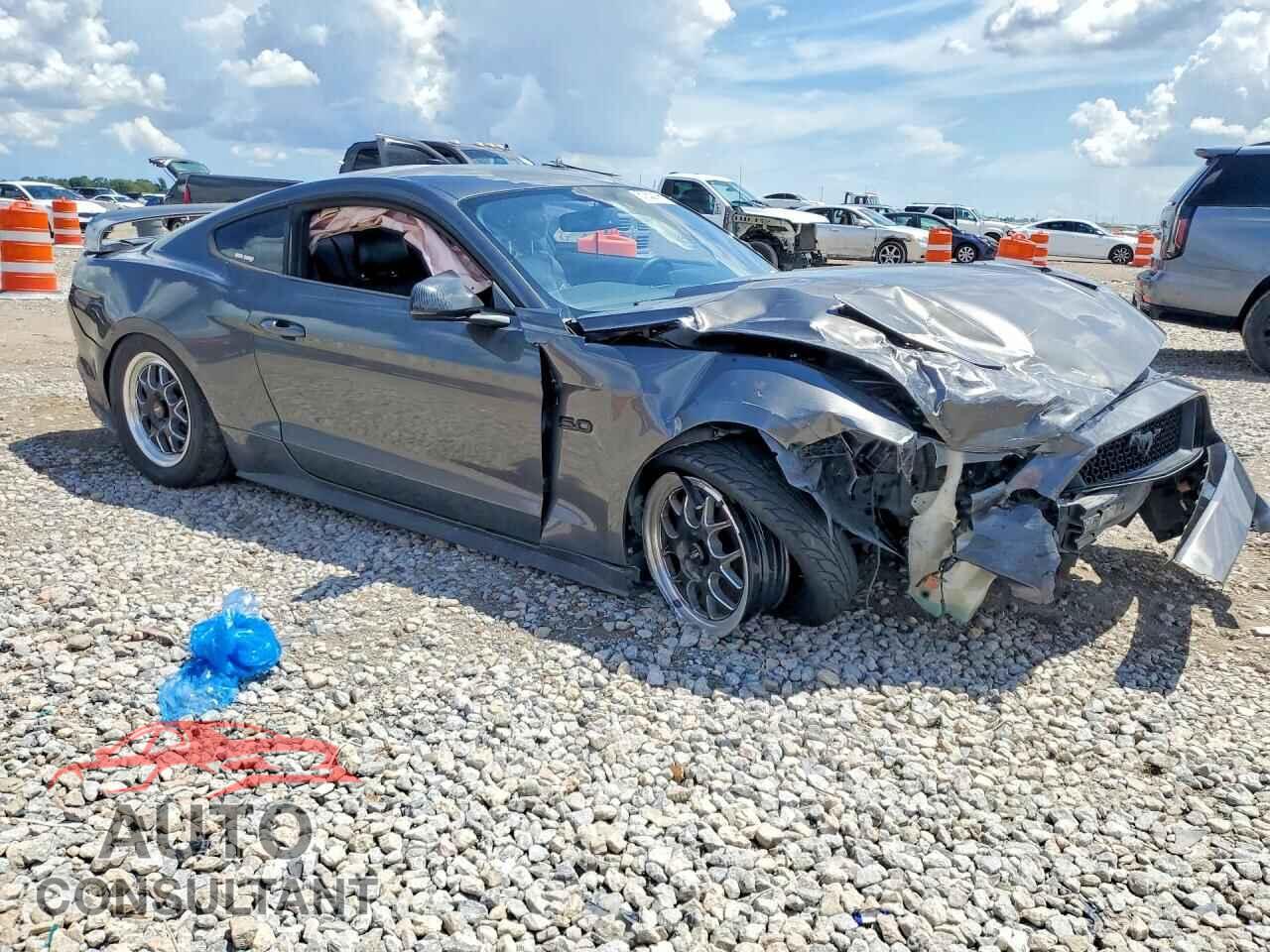 FORD MUSTANG 2017 - 1FA6P8CF5H5277784